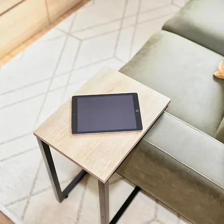 Sudenburgnest - Studio-apartment Mit Ipad, Boxspringbett, Smart-tv & Waschmaschine 马格德堡