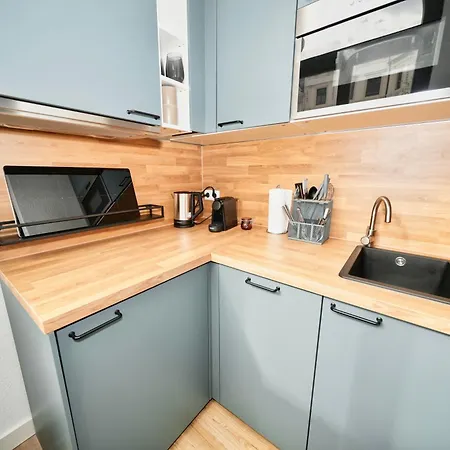 Sudenburgnest - Studio-apartment Mit Ipad, Boxspringbett, Smart-tv & Waschmaschine