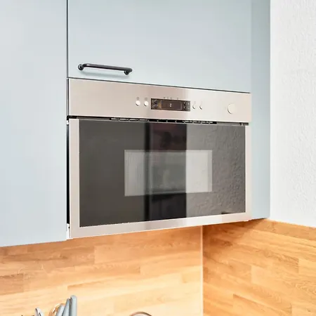 Apartamento Sudenburgnest - Studio-apartment Mit Ipad, Boxspringbett, Smart-tv & Waschmaschine *