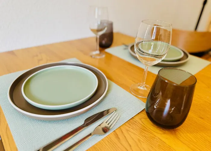 Sudenburgnest - Studio-apartment Mit Ipad, Boxspringbett, Smart-tv & Waschmaschine *