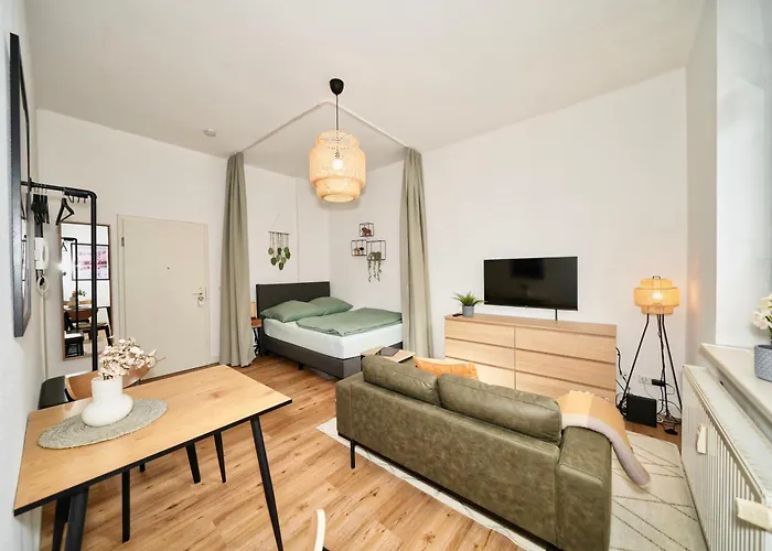 Sudenburgnest - Studio-apartment Mit Ipad, Boxspringbett, Smart-tv & Waschmaschine