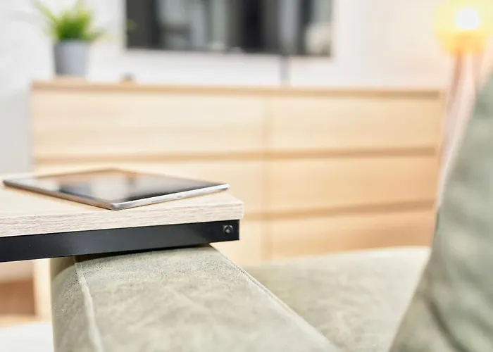 Sudenburgnest - Studio-apartment Mit Ipad, Boxspringbett, Smart-tv & Waschmaschine *